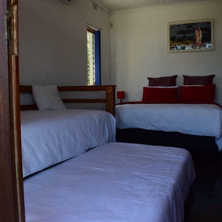 Oudtshoorn Homestay Accommodation Ngoại thất bức ảnh